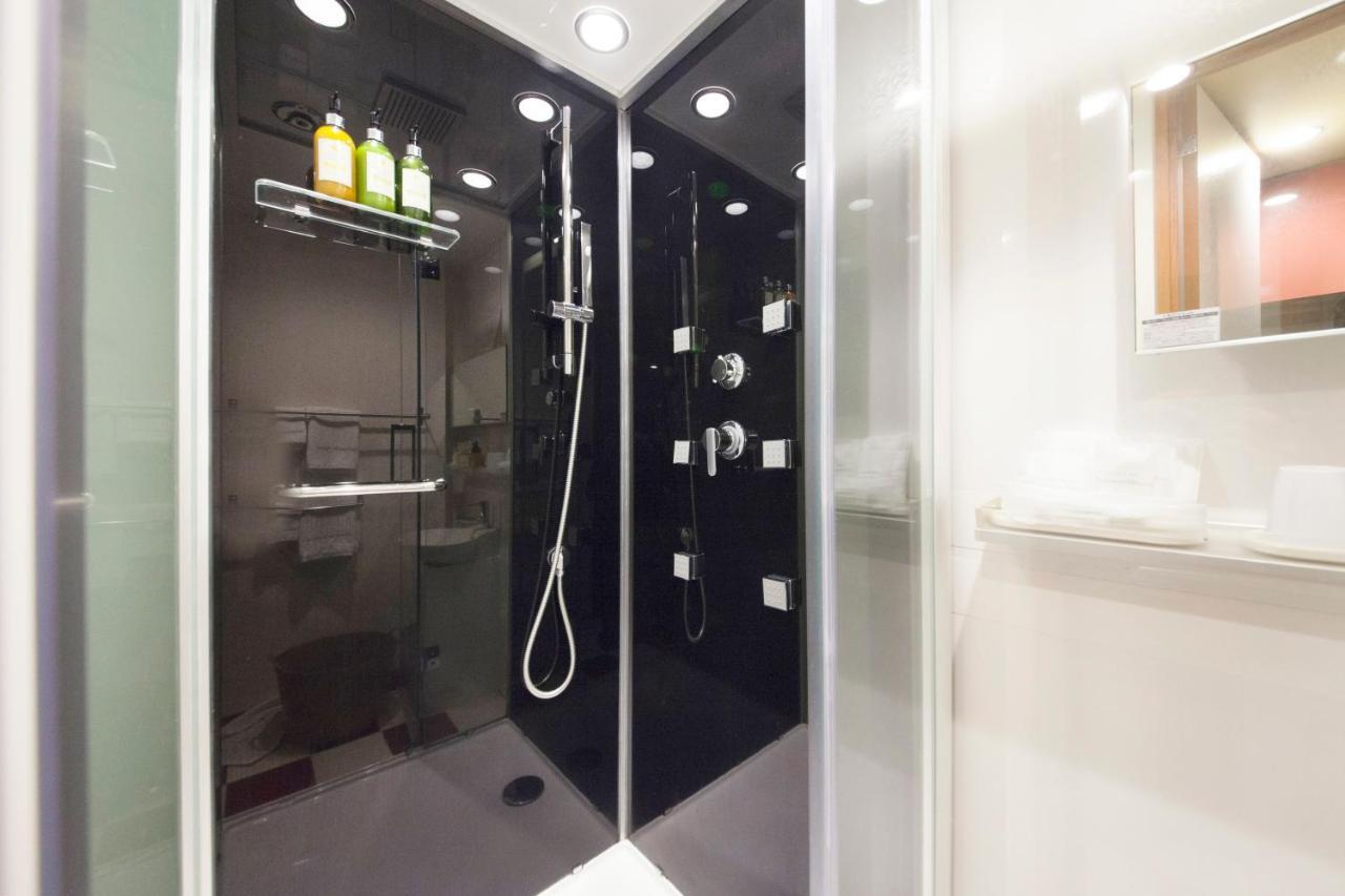 Centurion Hotel Residential Akasaka Station Tokió Kültér fotó